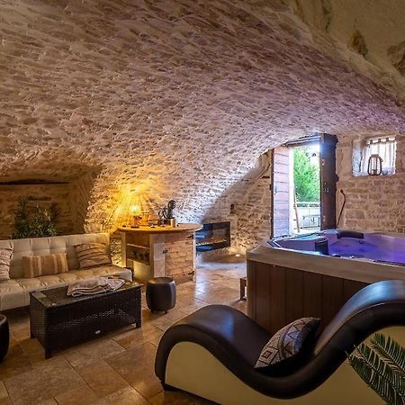 Les Secrets De L'Isle Villa ภายนอก รูปภาพ