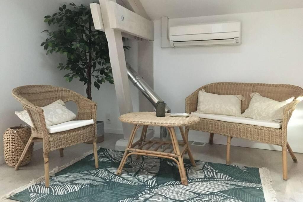 Les Secrets De L'Isle Villa ภายนอก รูปภาพ